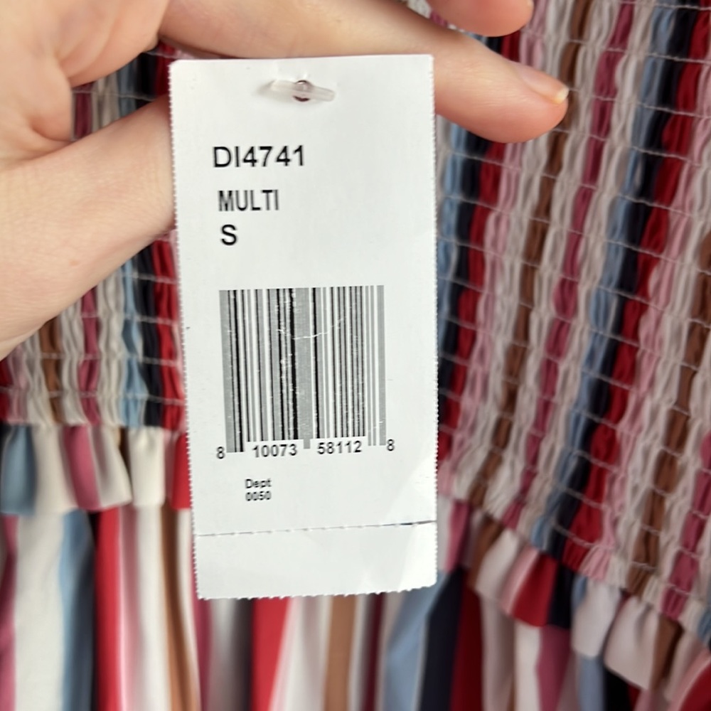 NWT striped smocked tiered maxi dress - Picture 5 of 7